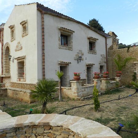Casale Del Golfo Pensionat Castellammare del Golfo Exteriör bild