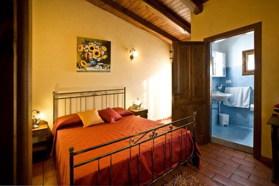 Casale Del Golfo Pensionat Castellammare del Golfo Rum bild